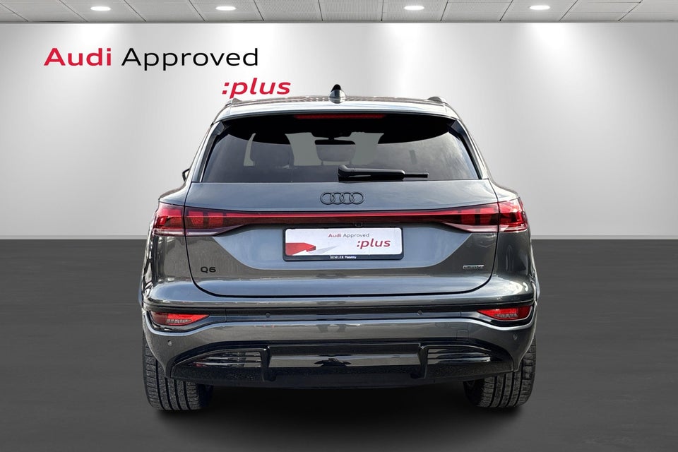 Audi Q6 e-tron Ultra quattro 5d