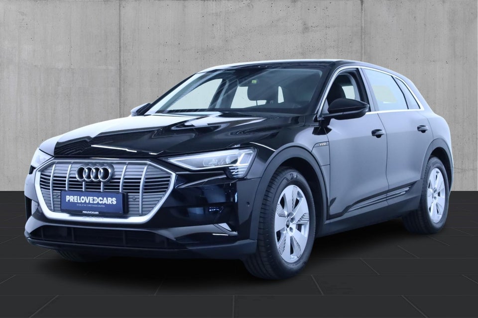 Audi e-tron 55 quattro 5d