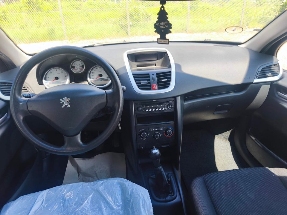 Peugeot 207 1,6 HDi 90 Comfort+ SW 5d