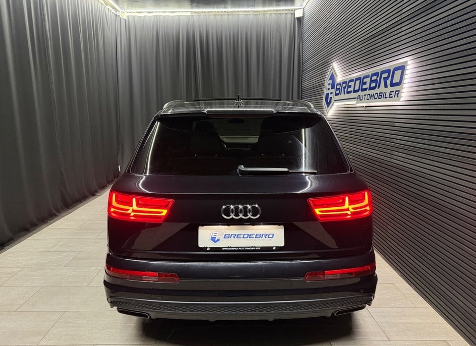 Audi Q7 50 TDi S-line quattro Tiptr. 7prs 5d