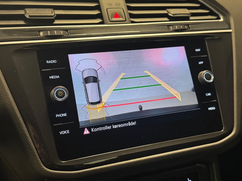 VW Tiguan 2,0 TDi 150 Elegance DSG 5d