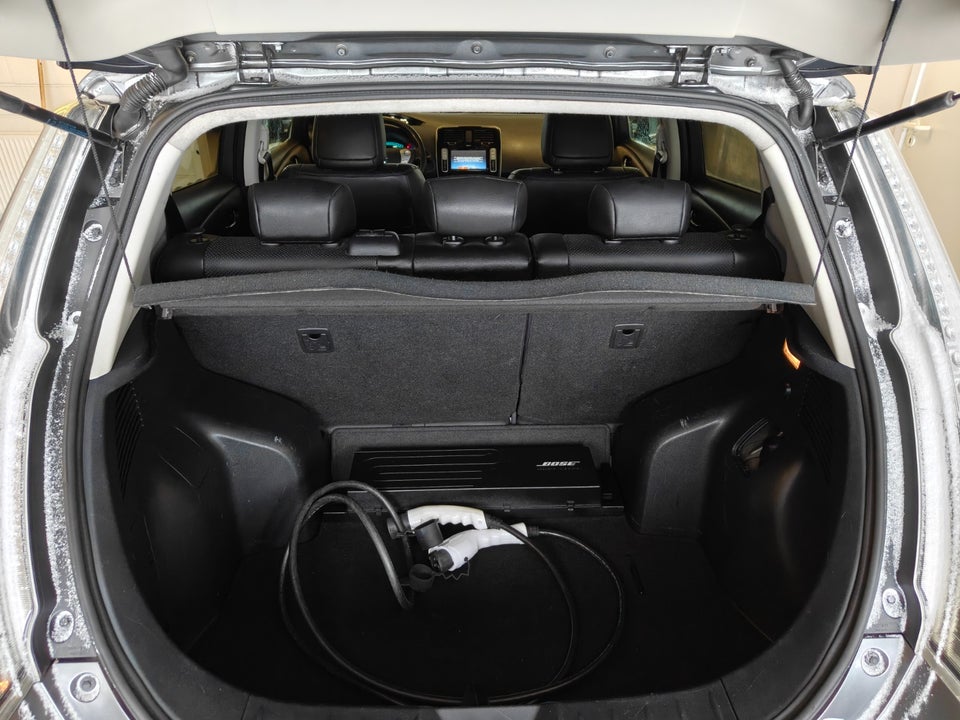 Nissan Leaf 24 Tekna 5d