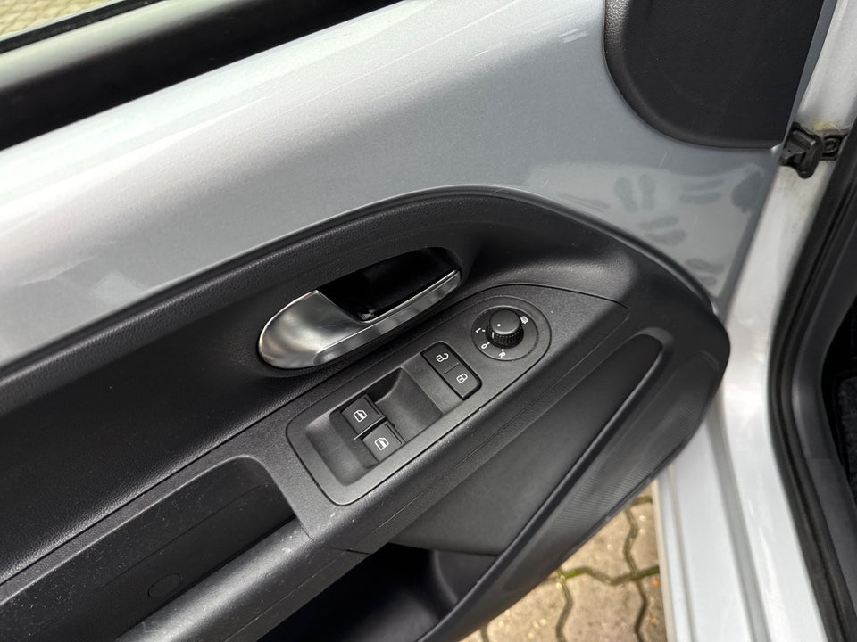 VW Up! 1,0 60 Move Up! BMT 5d