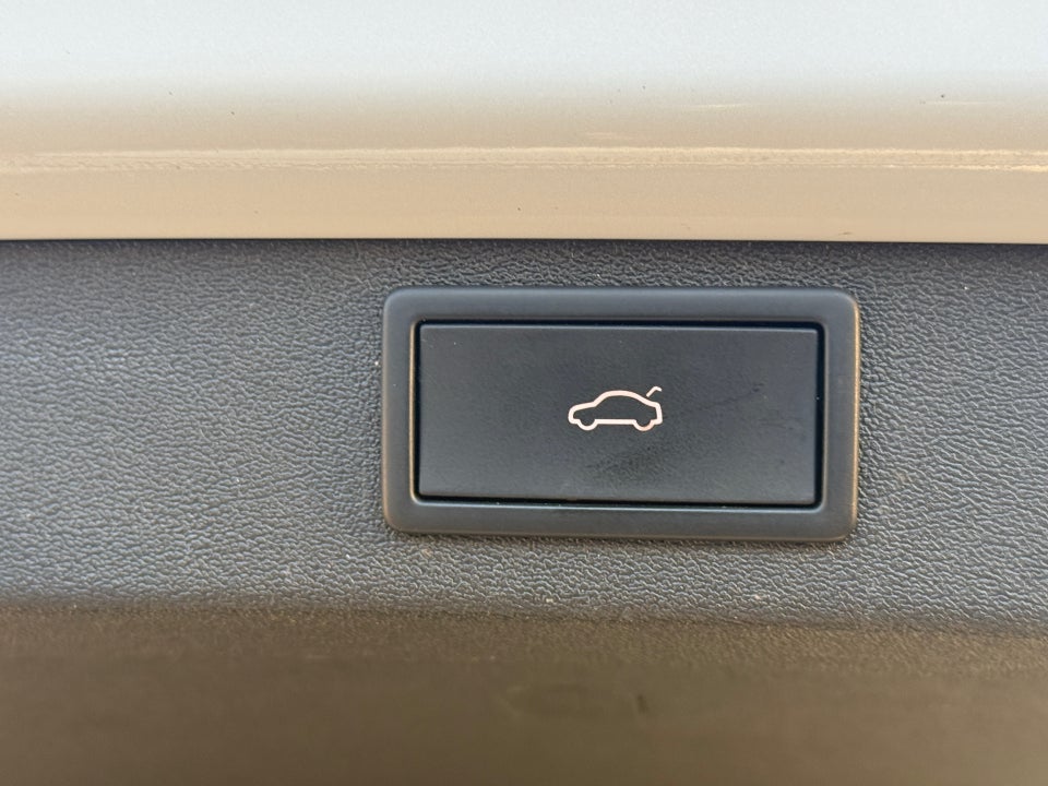 Skoda Enyaq 80 iV Suite 5d