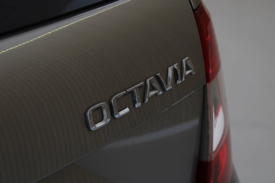Skoda Octavia 1,4 TSi 150 Style Combi DSG 5d