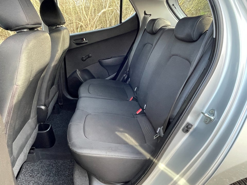 Hyundai i10 1,0 Touch 5d