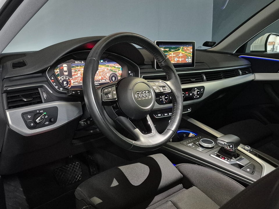 Audi A4 40 TFSi Sport S-tr. 4d
