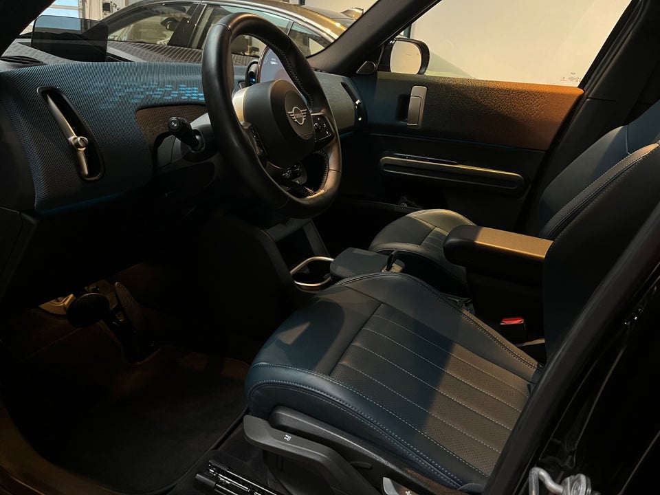 MINI Countryman SE Favoured Trim XL ALL4 5d