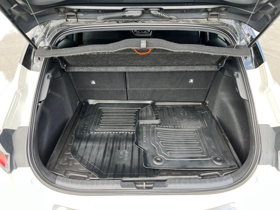 Toyota Corolla 2,0 Hybrid H3 Premium MDS 5d