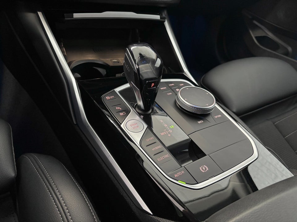 BMW 330e 2,0 Touring Sport Line aut. 5d