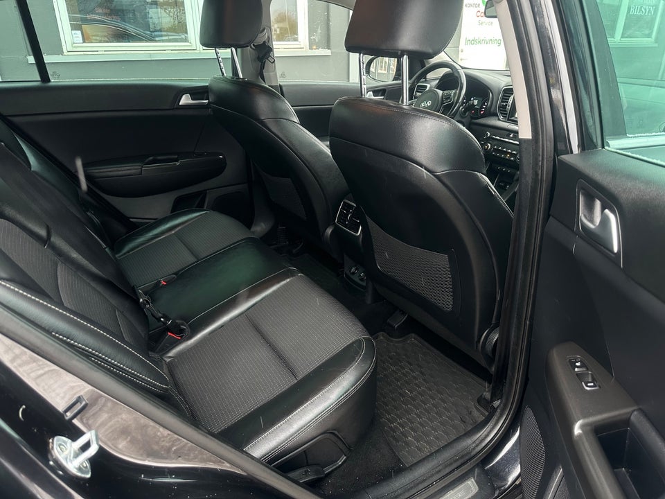 Kia Sportage 1,6 GDi Advance 5d