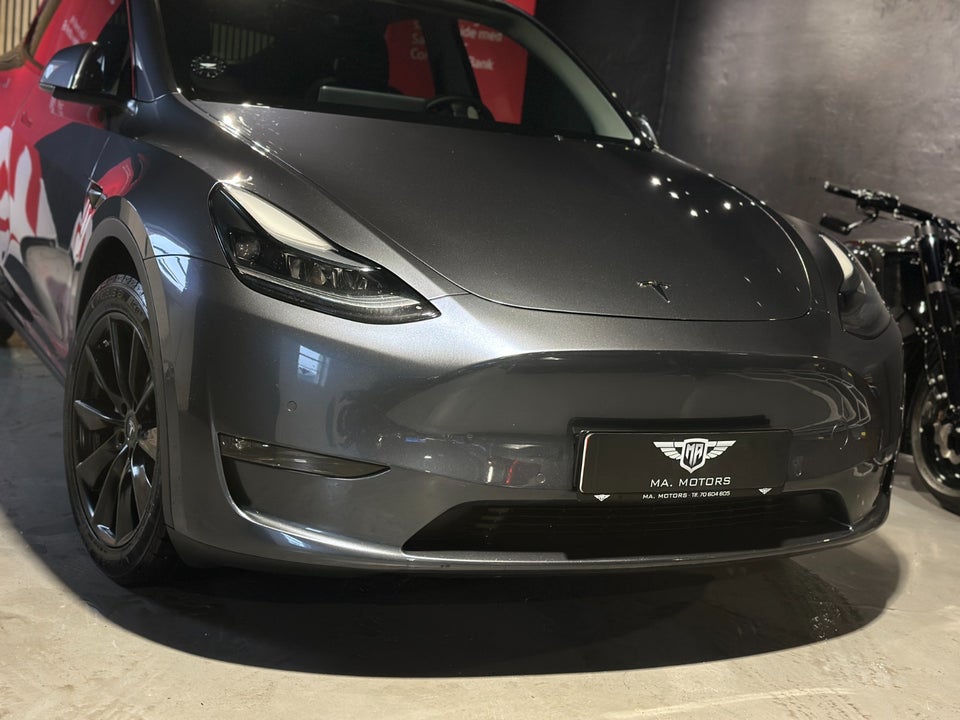 Tesla Model Y Long Range AWD 5d