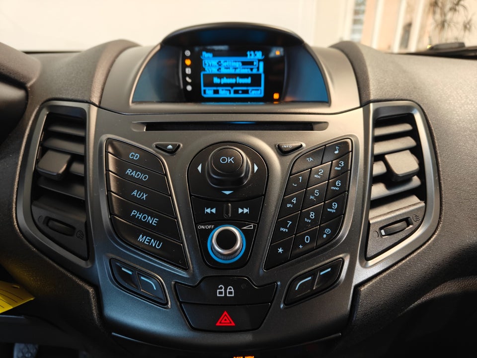 Ford Fiesta 1,0 SCTi 100 Titanium 5d