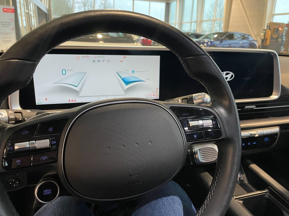 Hyundai Ioniq 6 53 Essential 4d