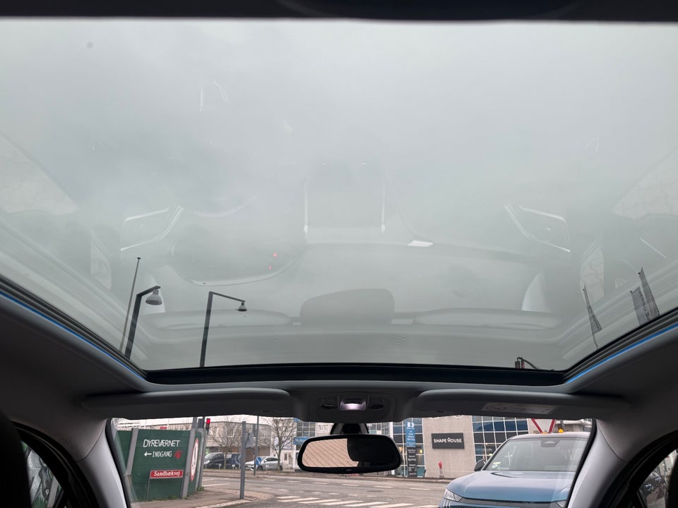 Peugeot 208 1,2 PureTech 82 Allure Sky 5d