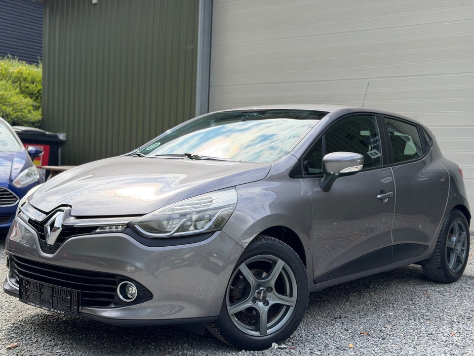 Renault Clio IV 1,5 dCi 75 Expression 5d
