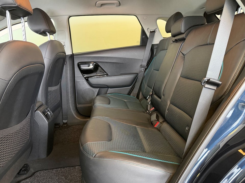 Kia e-Niro 64 Premium 5d