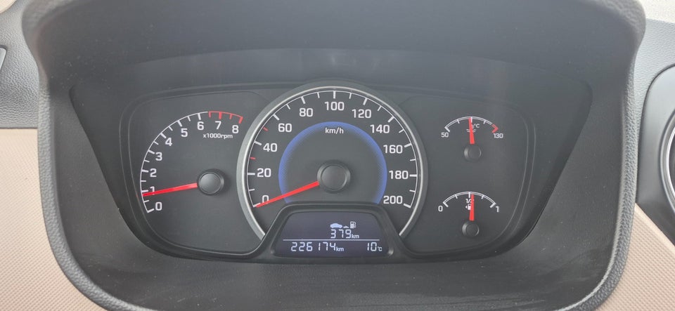 Hyundai i10 1,0 Access ECO 5d