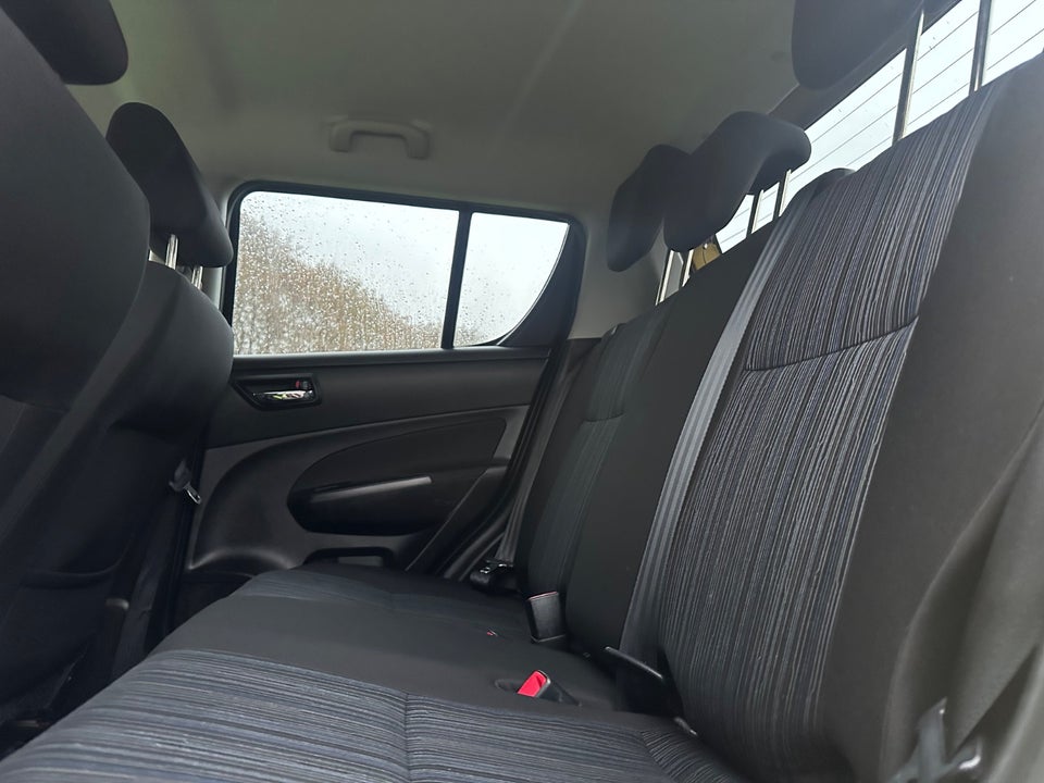 Suzuki Swift 1,2 Dualjet Action 5d