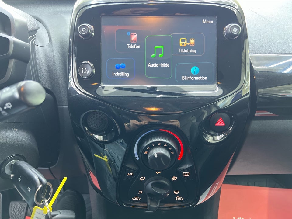Toyota Aygo 1,0 VVT-i x-cellence 5d