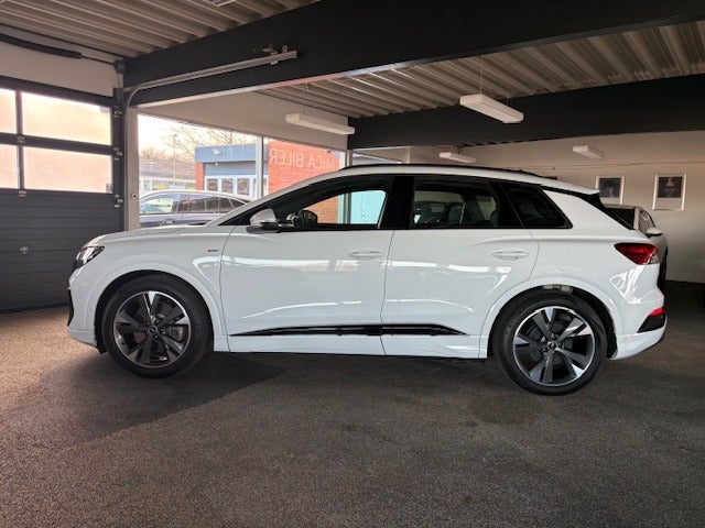Audi Q4 e-tron 40 Attitude S-line 5d