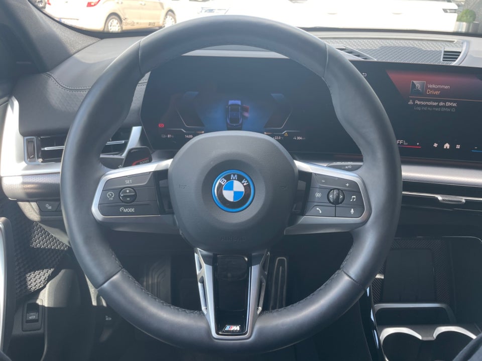 BMW iX2 eDrive20 Fully Charged M-Sport 5d