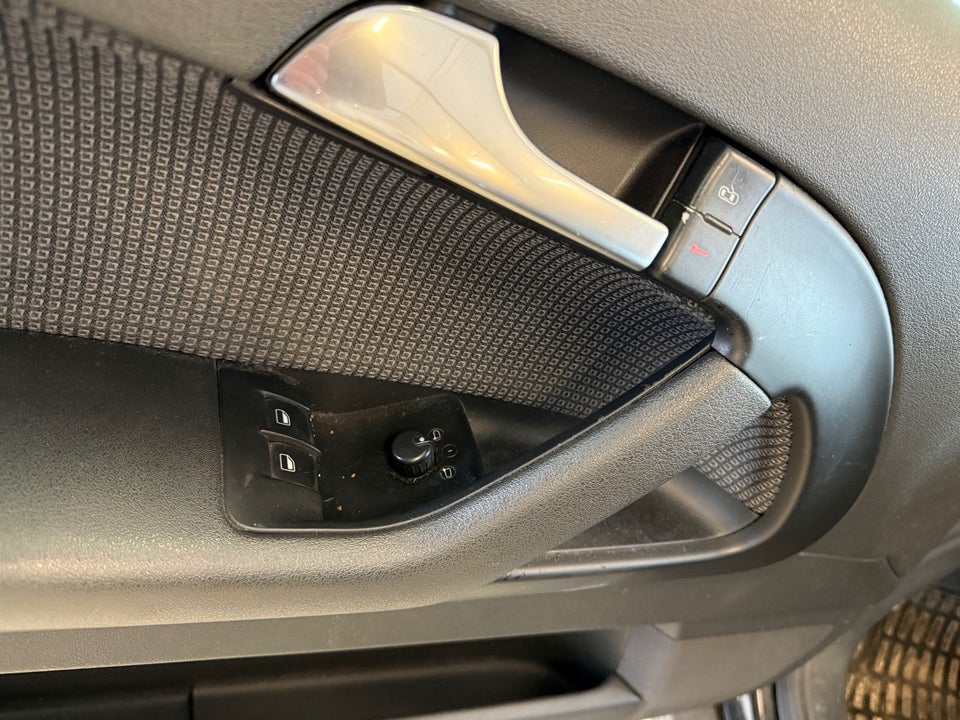 Audi A3 1,6 Ambiente 3d