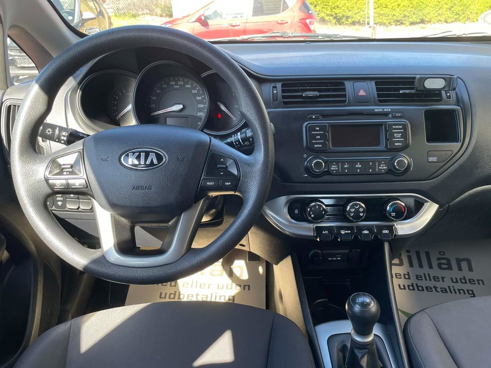 Kia Rio 1,2 CVVT Concept 5d
