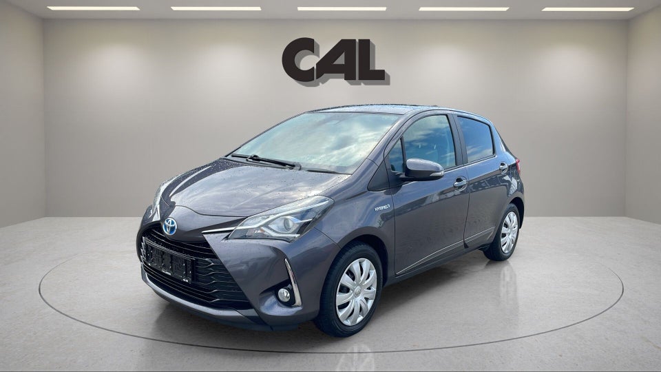 Toyota Yaris 1,5 Hybrid CHIC e-CVT 5d