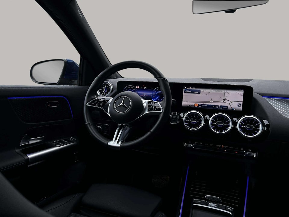 Mercedes EQA350 Progressive 4Matic 5d