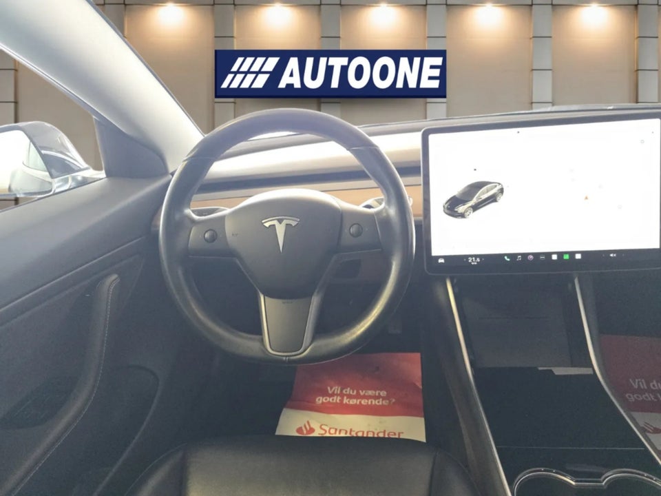 Tesla Model 3 Standard Range+ RWD 4d