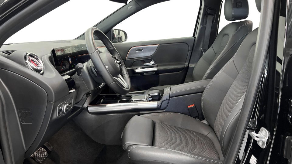 Mercedes EQA250+ Progressive 5d