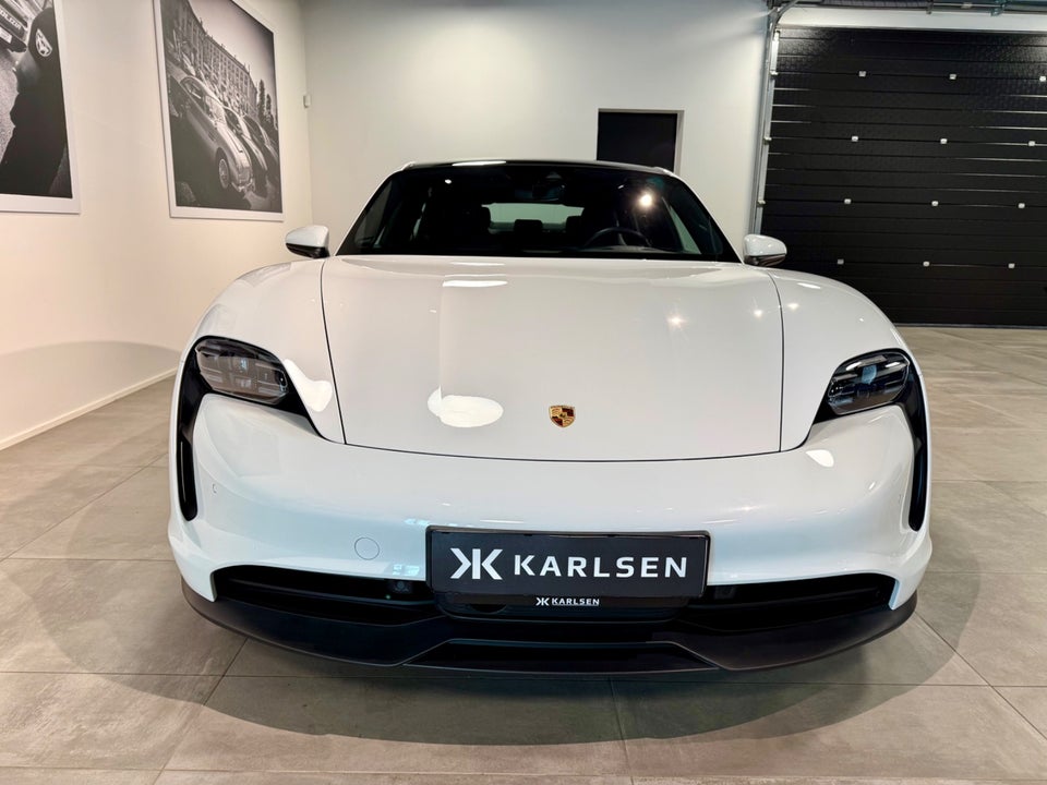 Porsche Taycan Performance+ 4d