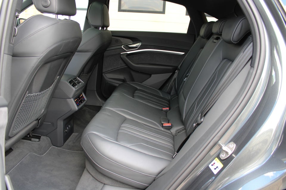 Audi e-tron S Sportback quattro 5d
