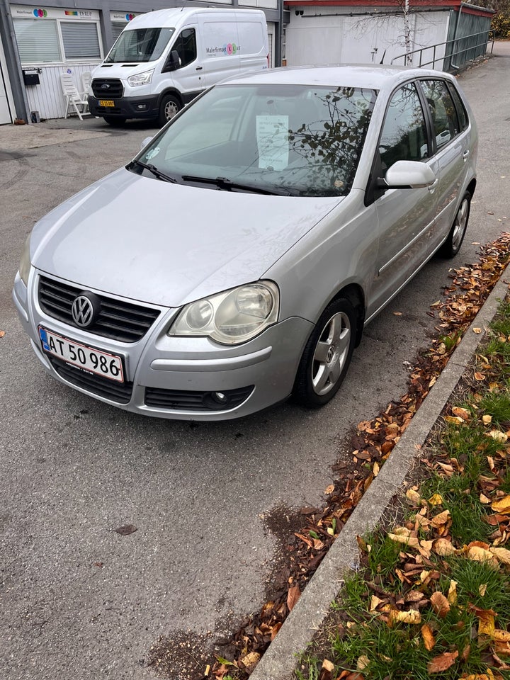 VW Polo 1,4 Trendline 75 5d