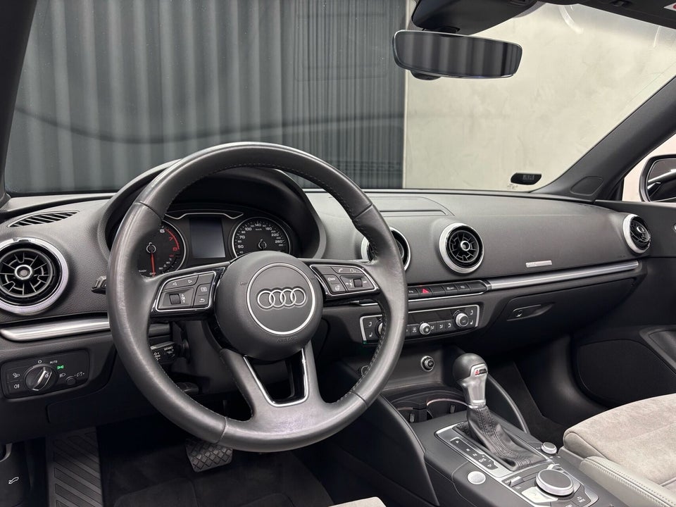 Audi A3 35 TFSi Sport Limited plus Cabriolet S-tr. 2d