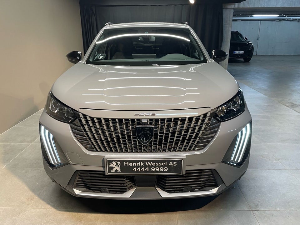 Peugeot 2008 1,2 PureTech 100 Allure 5d