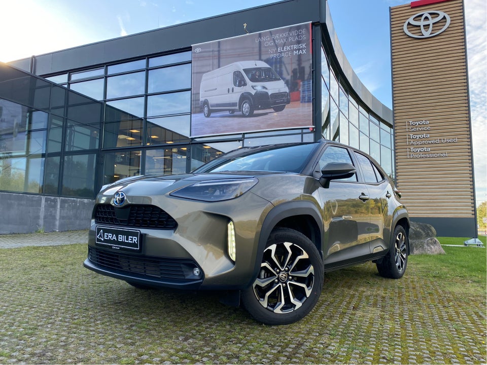 Toyota Yaris Cross 1,5 Hybrid Style e-CVT AWD-i 5d