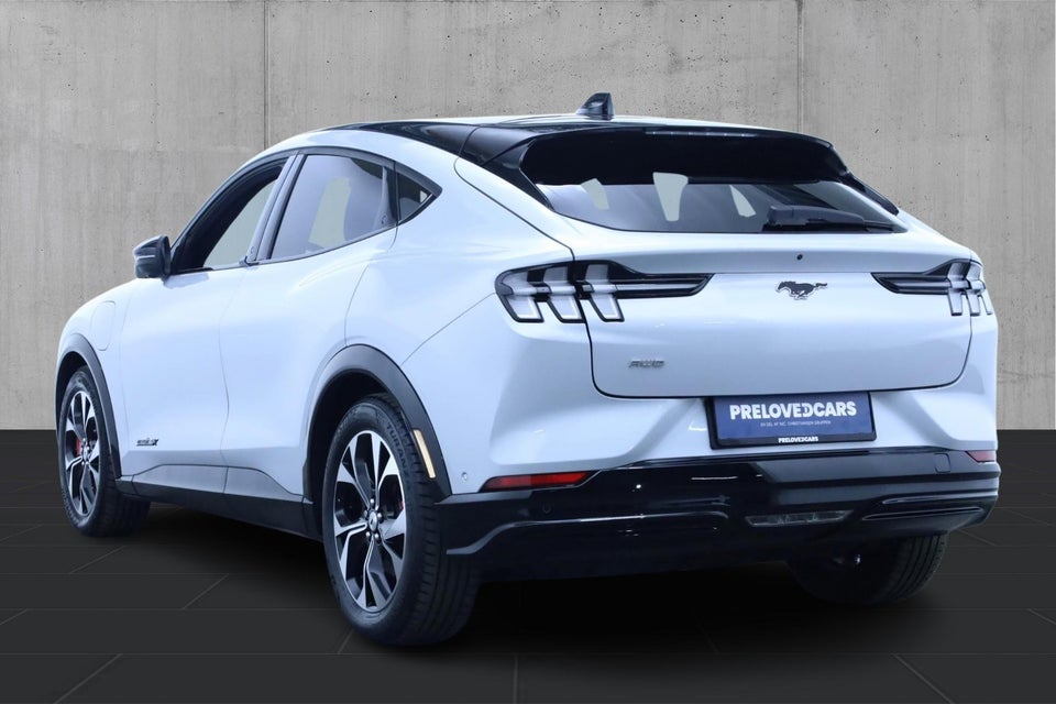 Ford Mustang Mach-E 91 Premium Extended Range AWD 5d