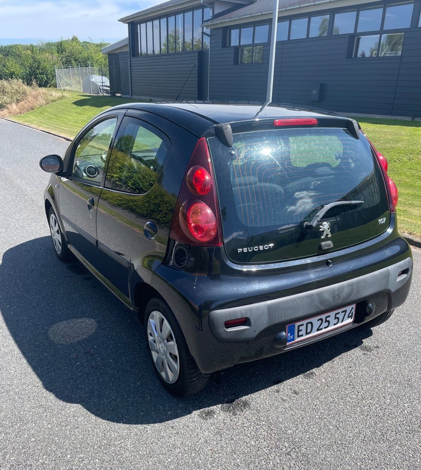 Peugeot 107 1,0  5d