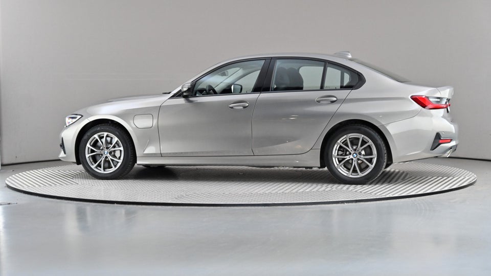 BMW 330e 2,0 Sport Line aut. 4d