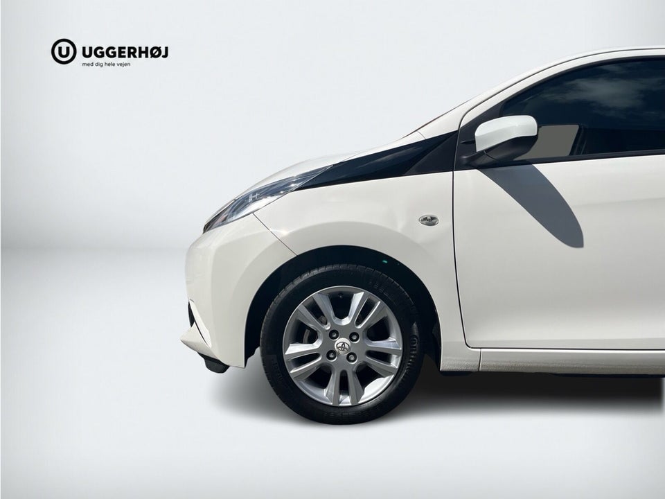 Toyota Aygo 1,0 VVT-i x-cellence 5d