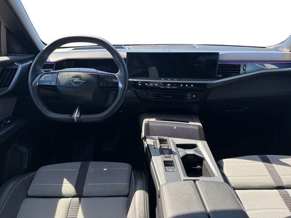 Opel Grandland-e 73 GS Sky 5d