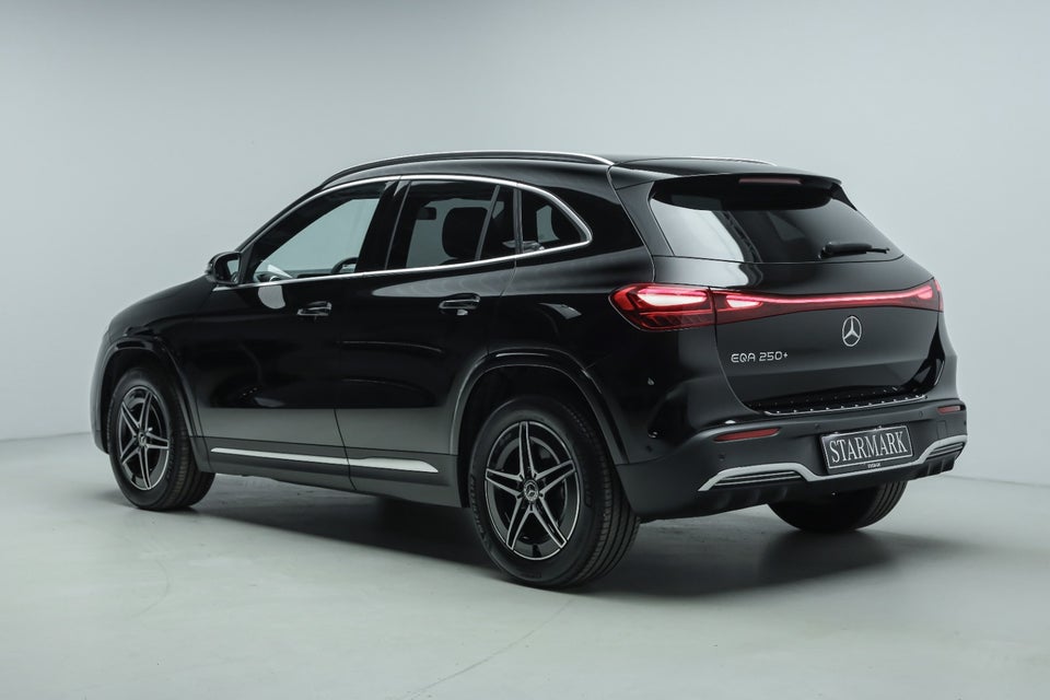 Mercedes EQA250+ AMG Advance 5d