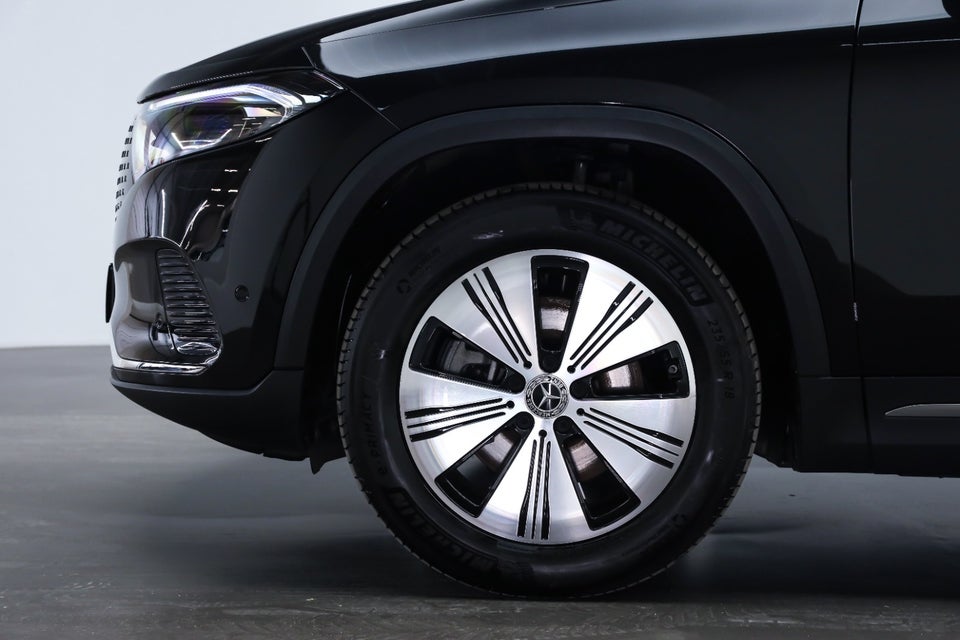 Mercedes EQA350 Progressive 4Matic 5d