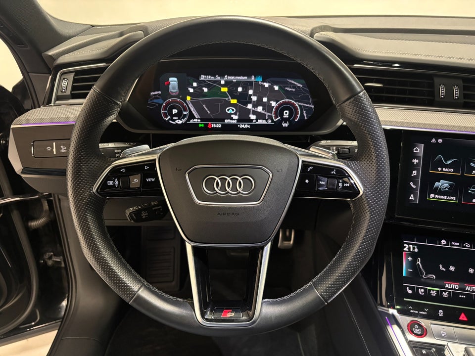 Audi e-tron S quattro 5d