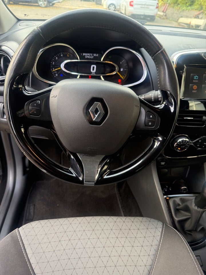 Renault Clio IV 1,5 dCi 90 Dynamique 5d