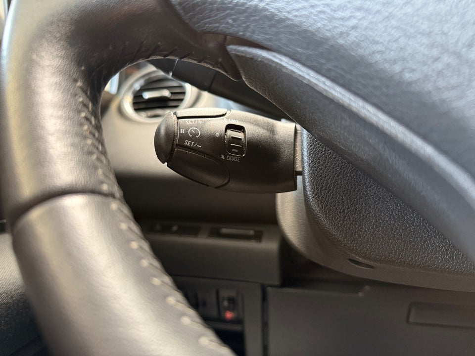 Peugeot 3008 1,6 HDi 114 Active 5d