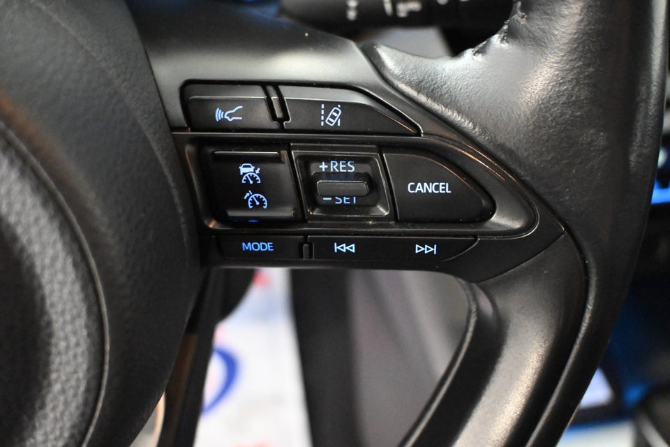 Toyota Yaris Cross 1,5 Hybrid Active Tech e-CVT 5d