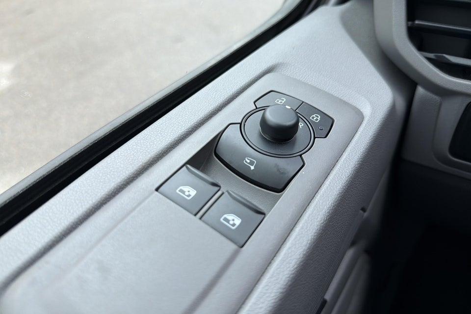 VW e-Transporter 64 Comfort Kassevogn LWB